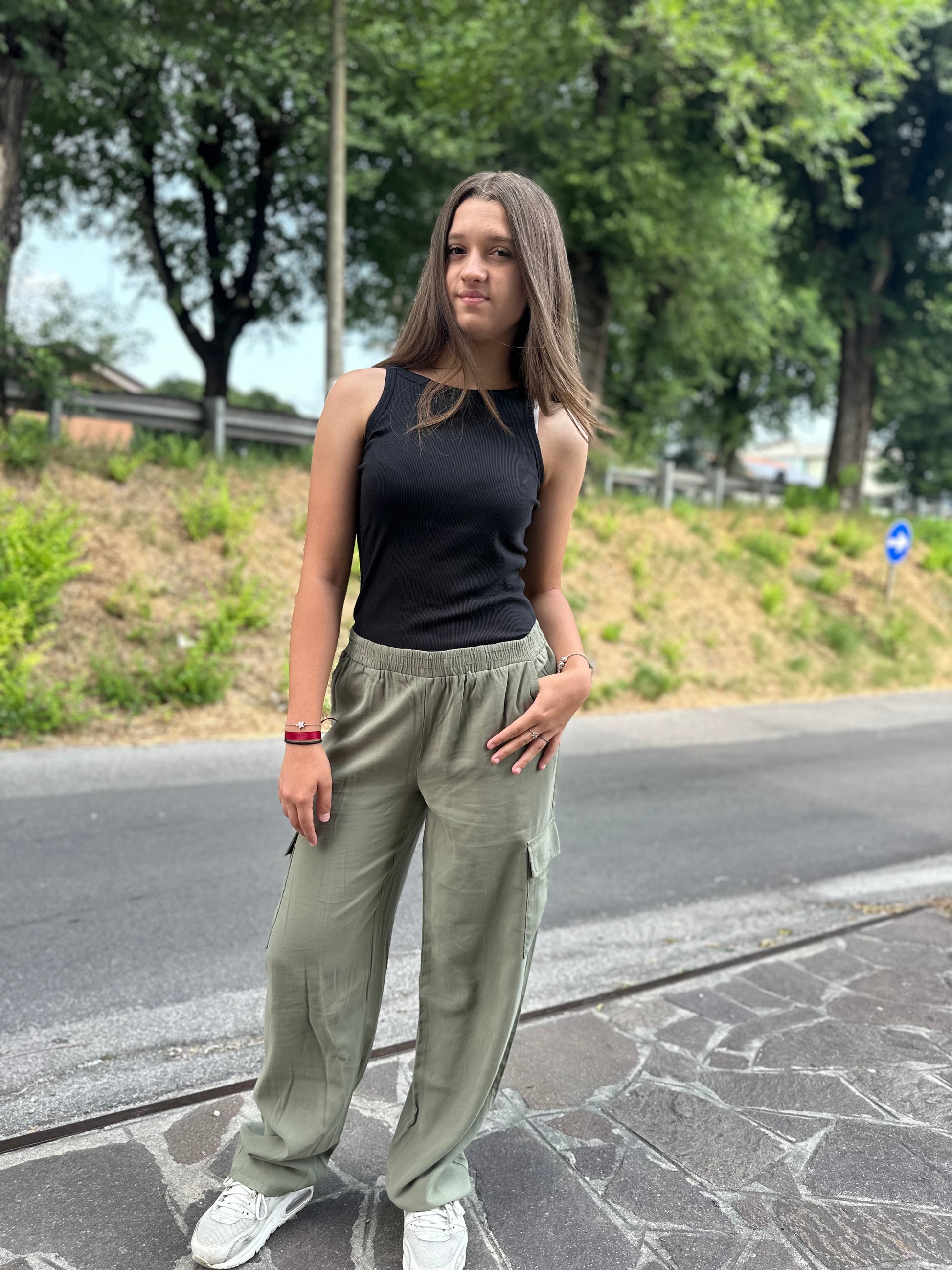 Pantalone cargo verde Bella