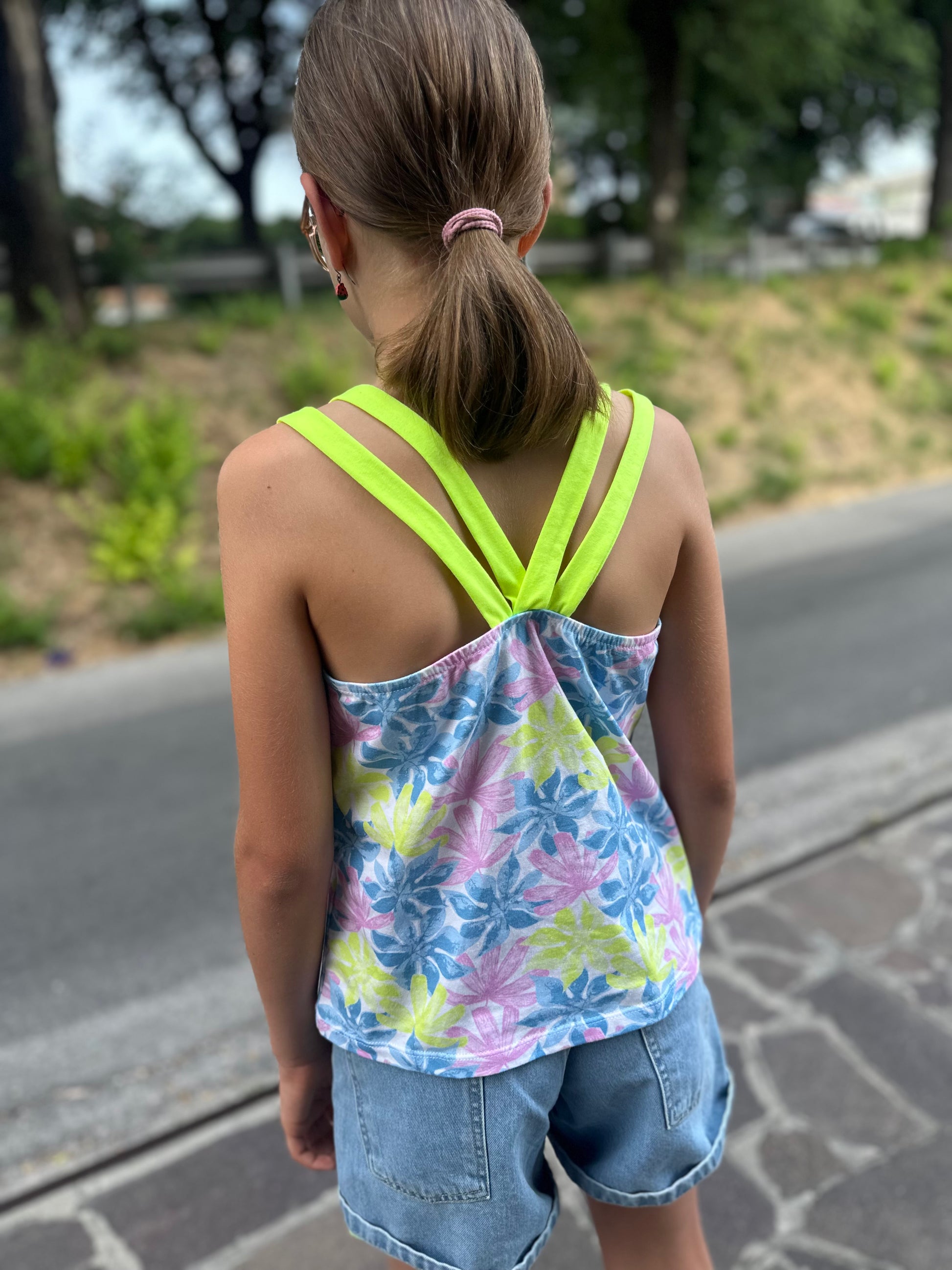 Canotta incorciata fluo