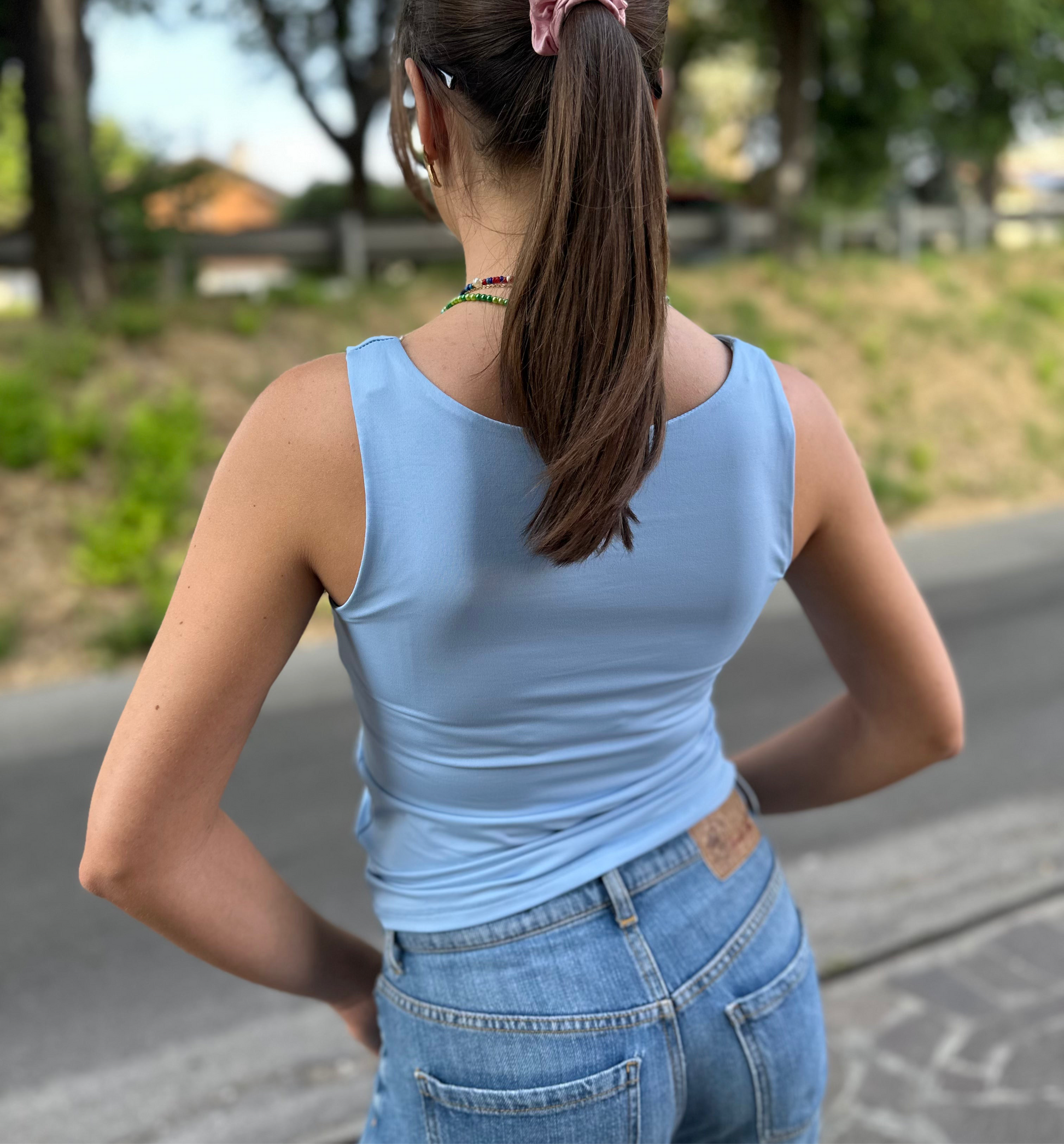 Top azzurro Kogea