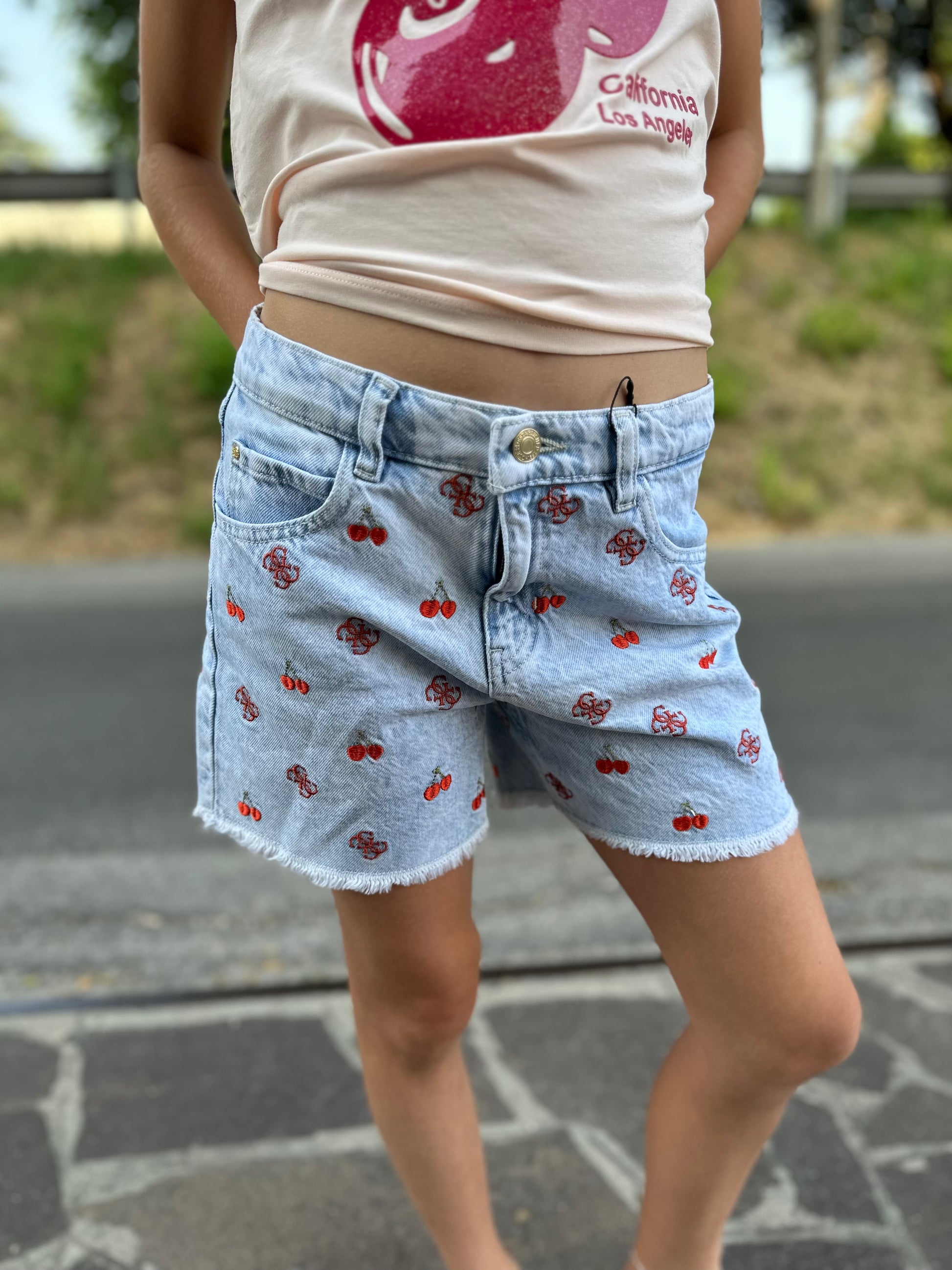 Short denim ciliegie