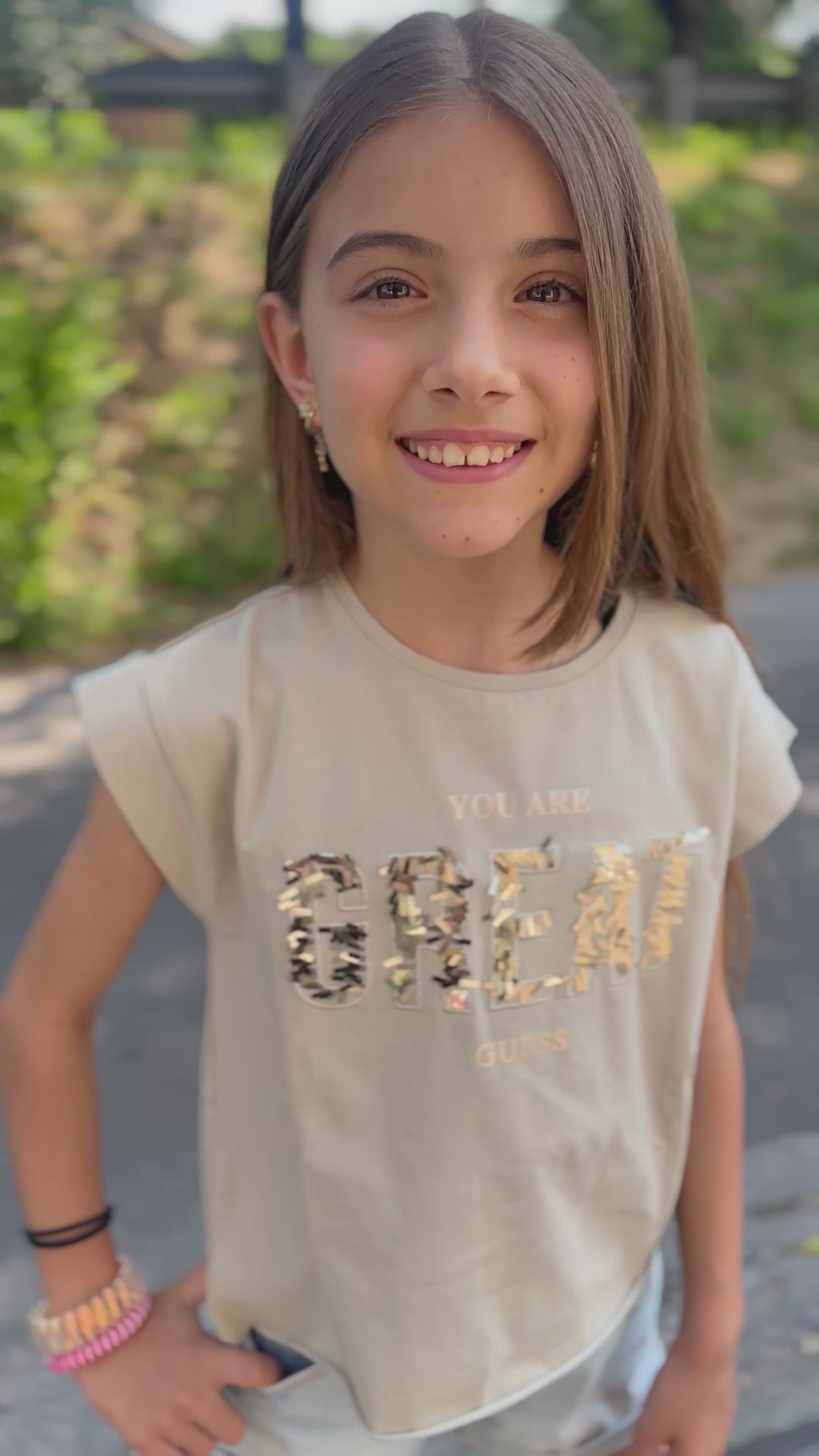 T-shirt Great